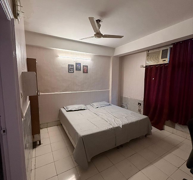 Golden Homes PG Gautam Nagar